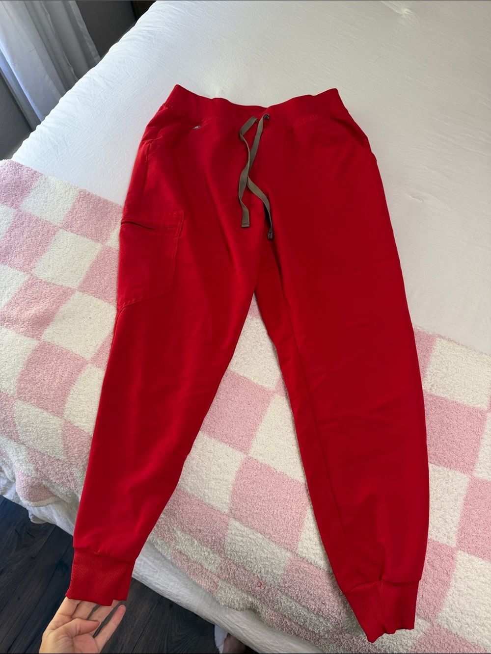 FIGS Zamora Joggers in Red - Women’s Small Petite